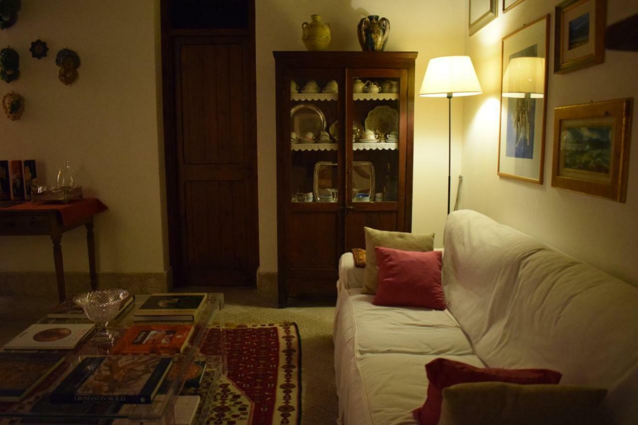 Loft 'Le Vie Del Centro' Marsala Exterior foto